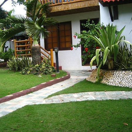 Cabana Beach Club Resort Moalboal Exterior foto